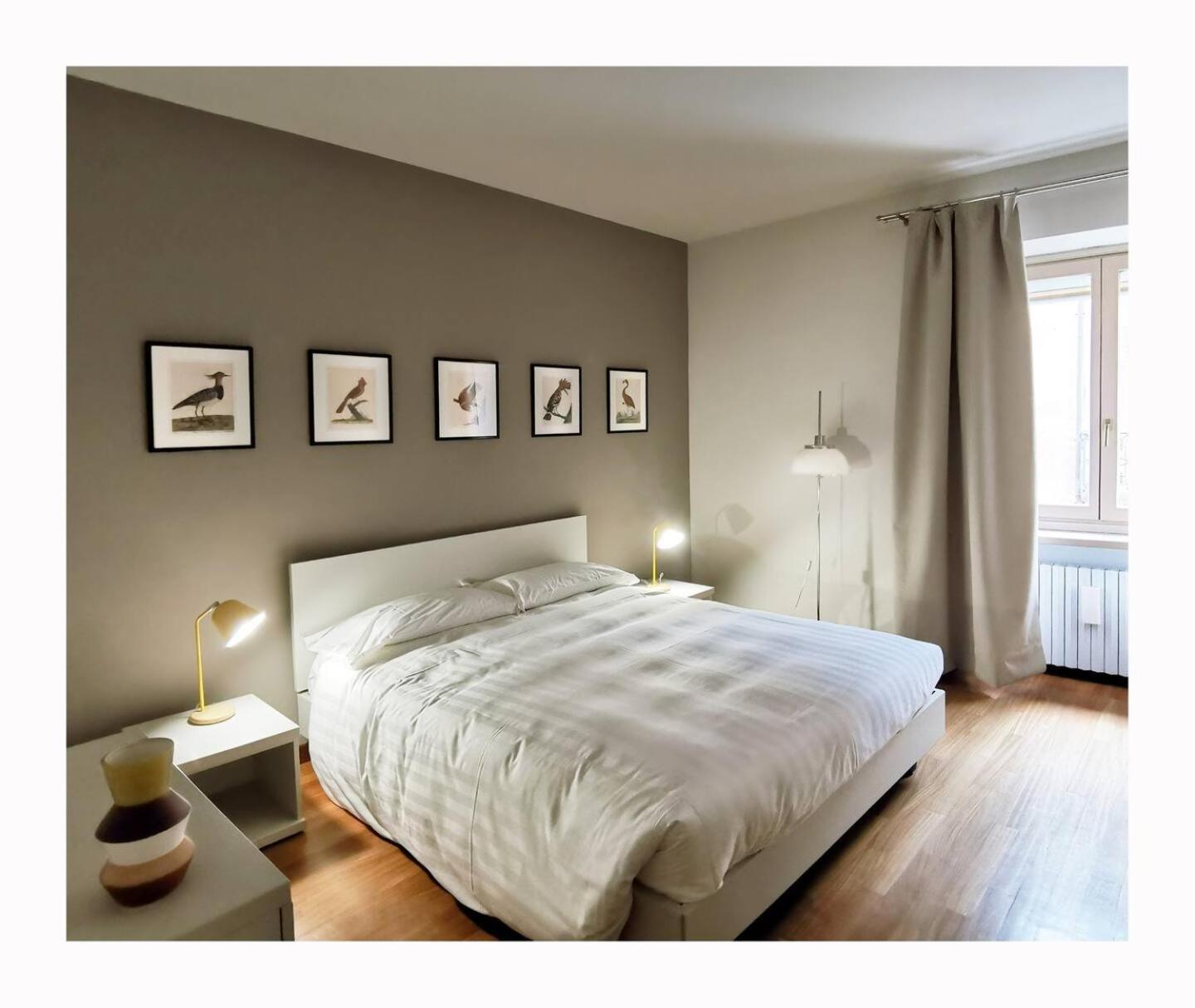 Due Dei Mille. Incantevole Casa In Centro Ad Alba エクステリア 写真